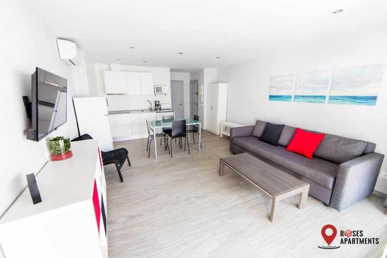 Roses Apartments 2 - Vista Mar Lateral 1Habitacion 외부 사진